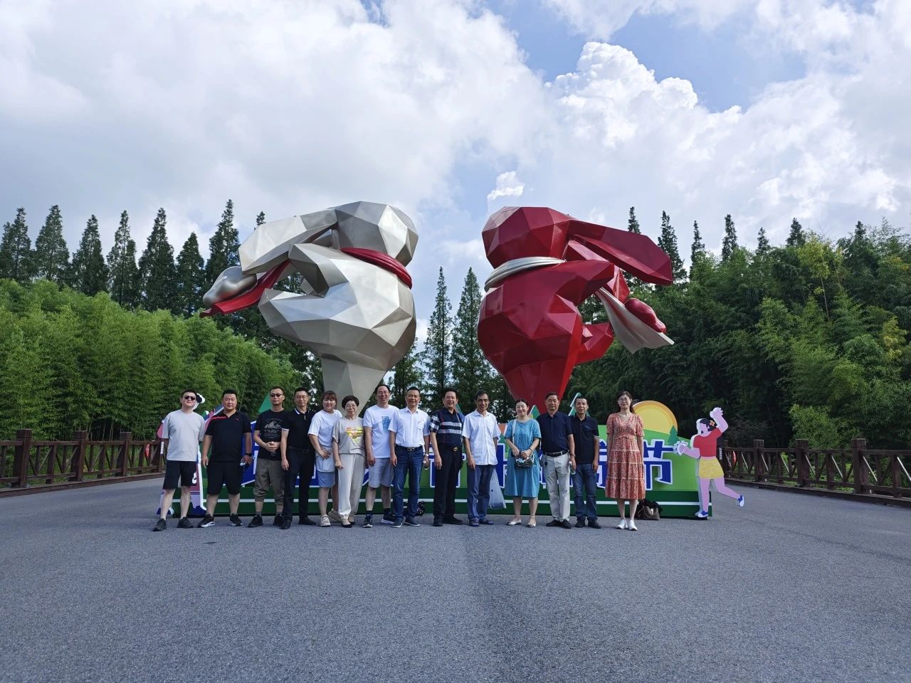 美高梅MGM党支部开展“传承红色基因，淬炼初心使命”主题党日活动